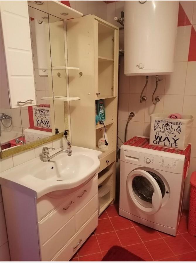 Apartment Amra Tuzla Eksteriør billede