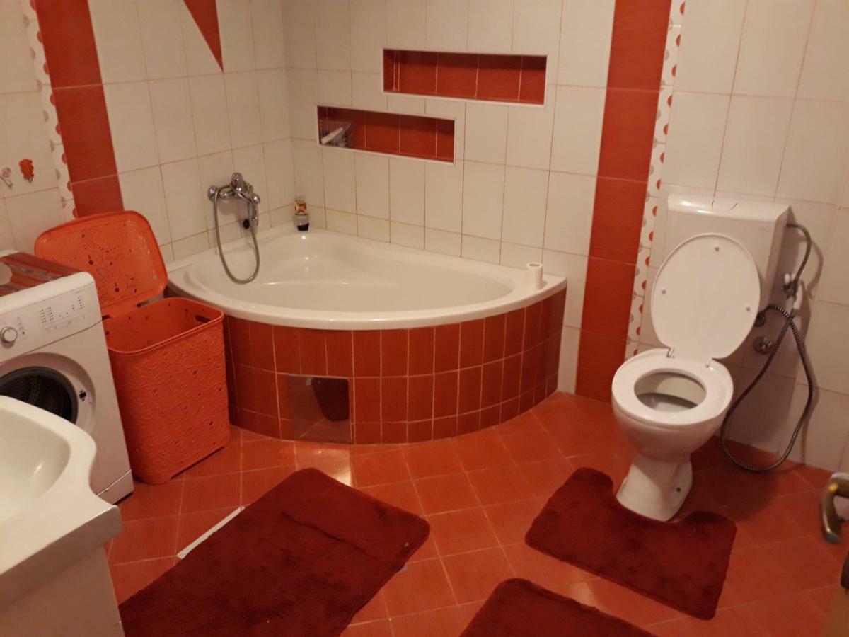 Apartment Amra Tuzla Eksteriør billede
