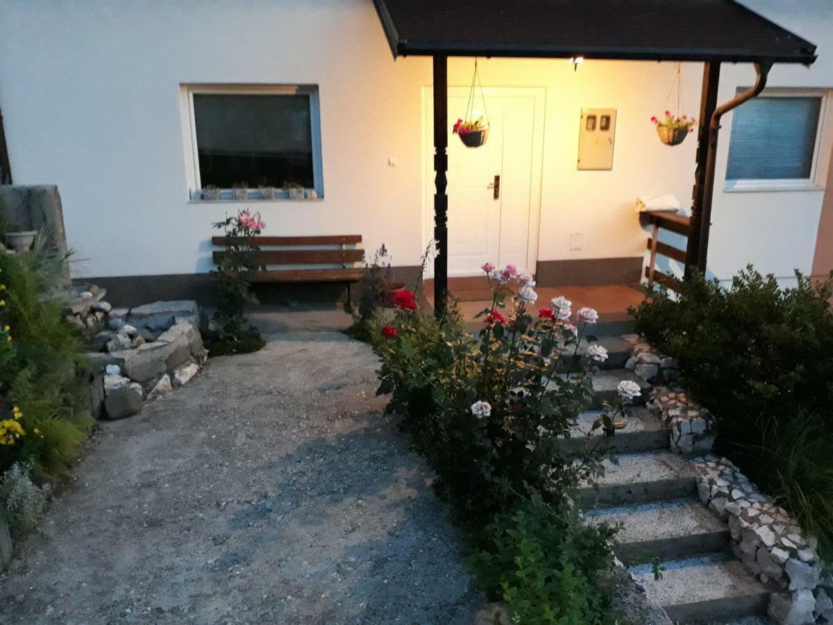Apartment Amra Tuzla Eksteriør billede